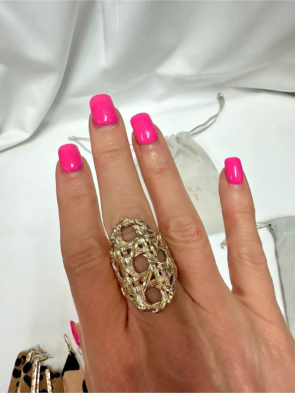 Kendra Scott Gold-Tone Ornate Statement Ring Like New